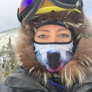 Meet your Posher, Elaine